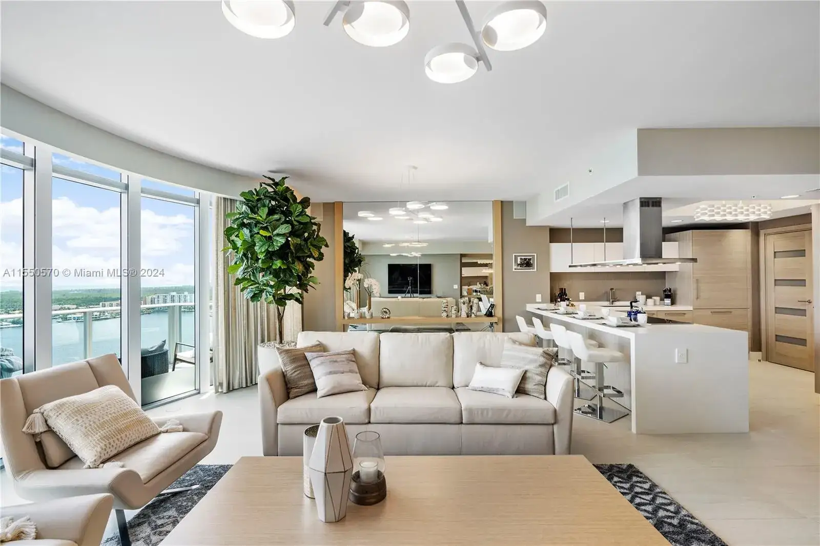 17111 Biscayne Blvd # 2111, North Miami Beach FL 33160