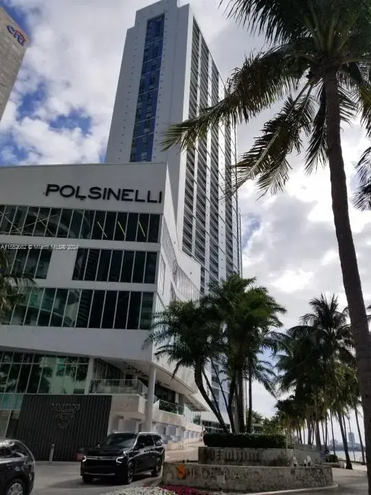 325 S Biscayne Blvd # 2118, Miami FL 33131