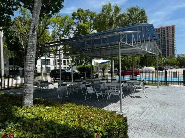 17560 Atlantic Blvd # 301, Sunny Isles Beach FL 33160 photo 3