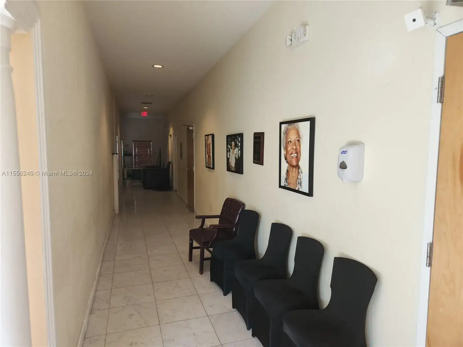 14300 W Dixie Hwy, North Miami FL 33161 photo 5