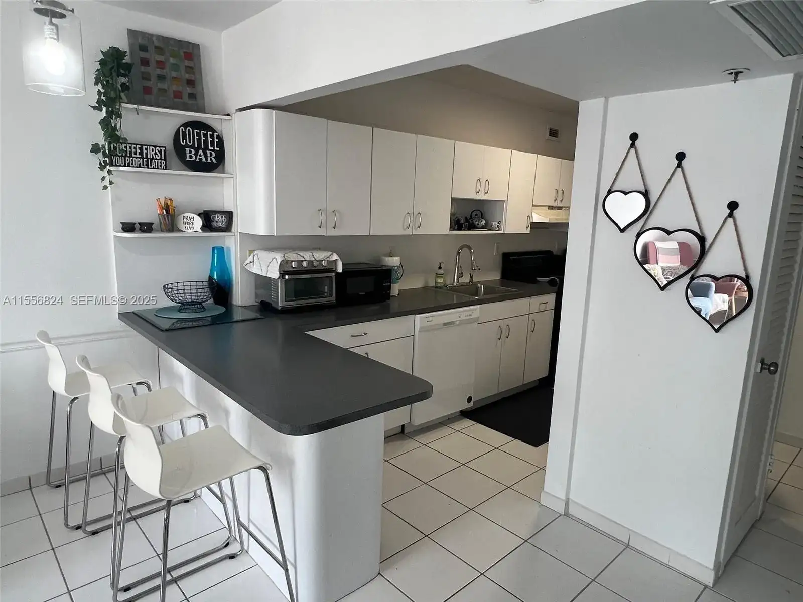 100 Lincoln Rd # 1126, Miami Beach FL 33139 photo 2