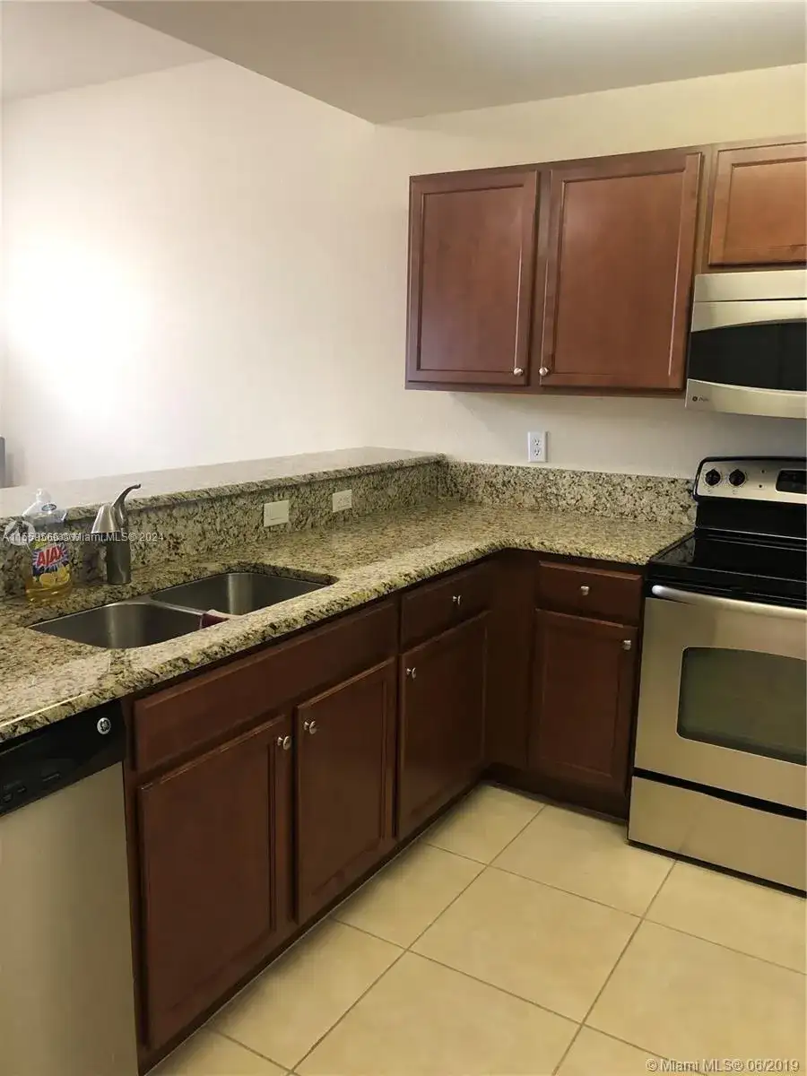 11501 NW 89th St # 209, Doral FL 33178 photo 5