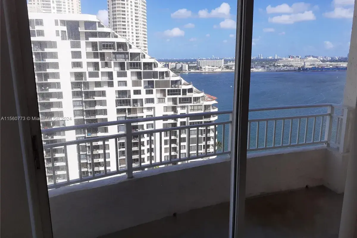 770 Claughton Island Dr # 2007, Miami FL 33131