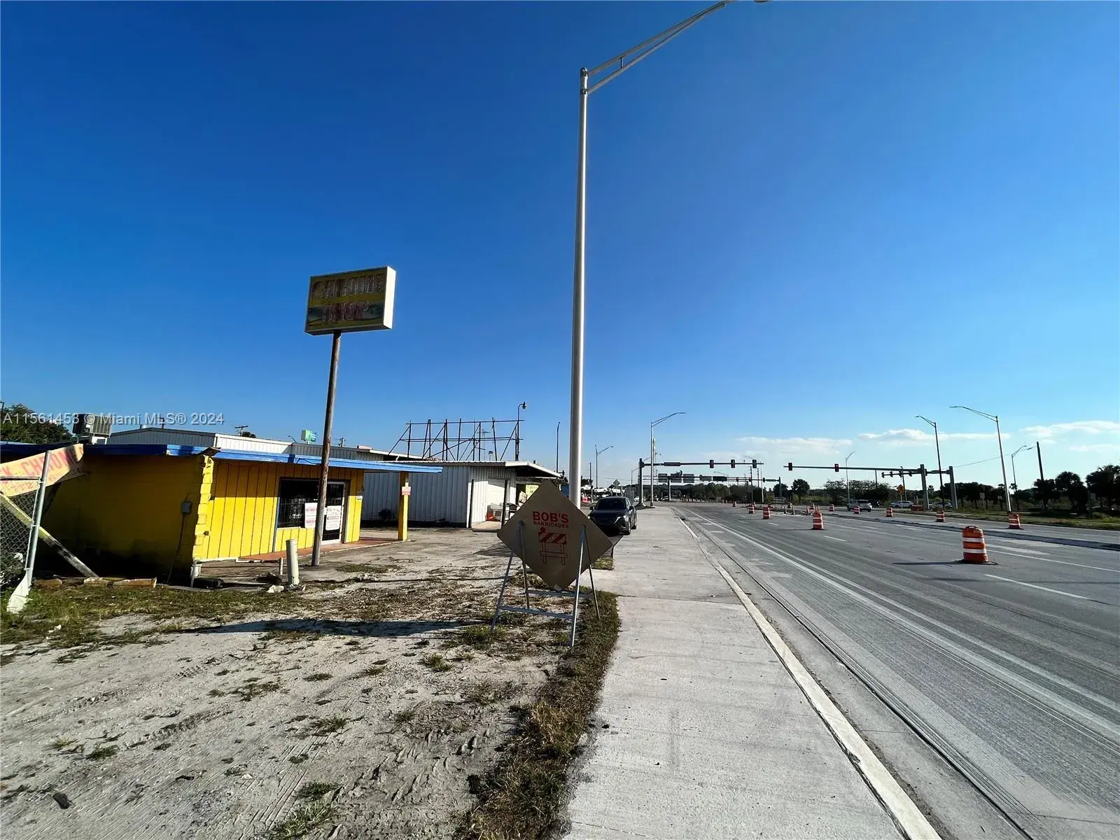 2860 S Kings Hwy, Fort Pierce FL 34945