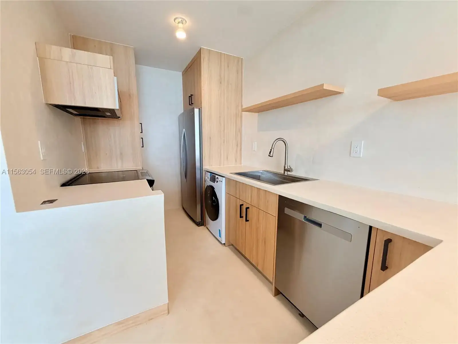 100 Lincoln Rd # 1241, Miami Beach FL 33139 photo 4
