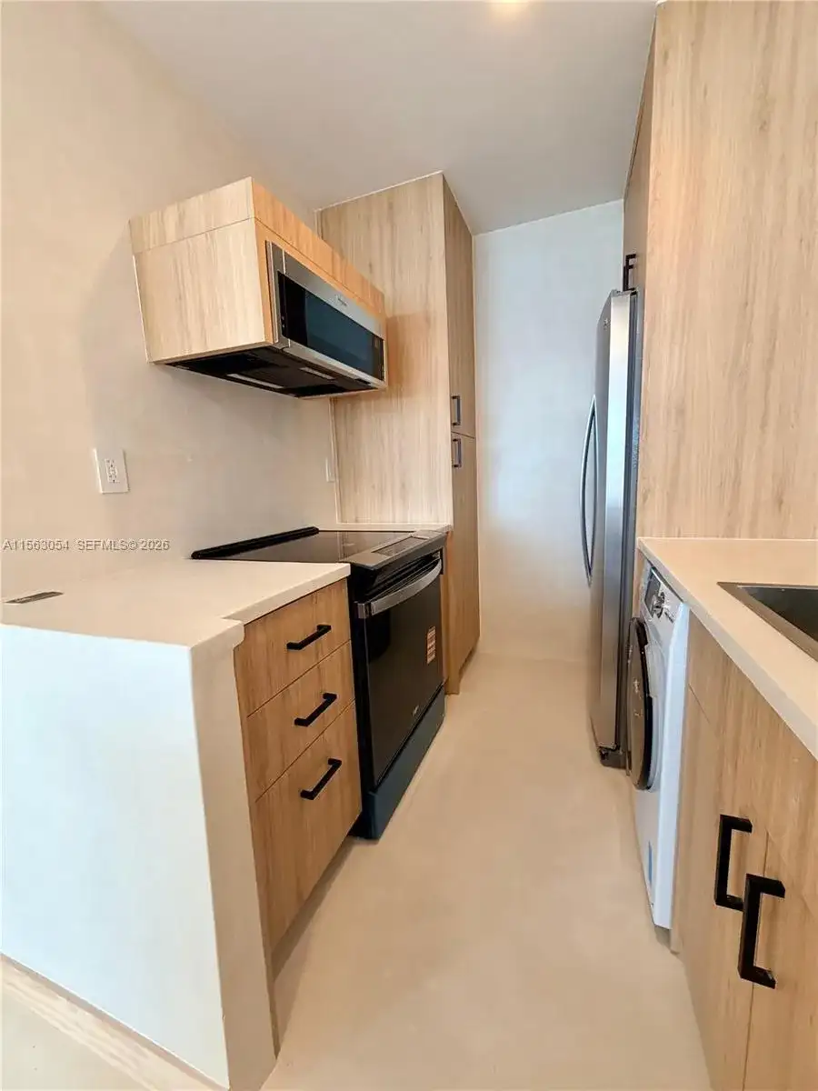 100 Lincoln Rd # 1241, Miami Beach FL 33139 photo 5