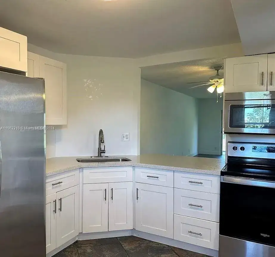 6201 N Falls Cir Dr # 304, Lauderhill FL 33319 photo 2