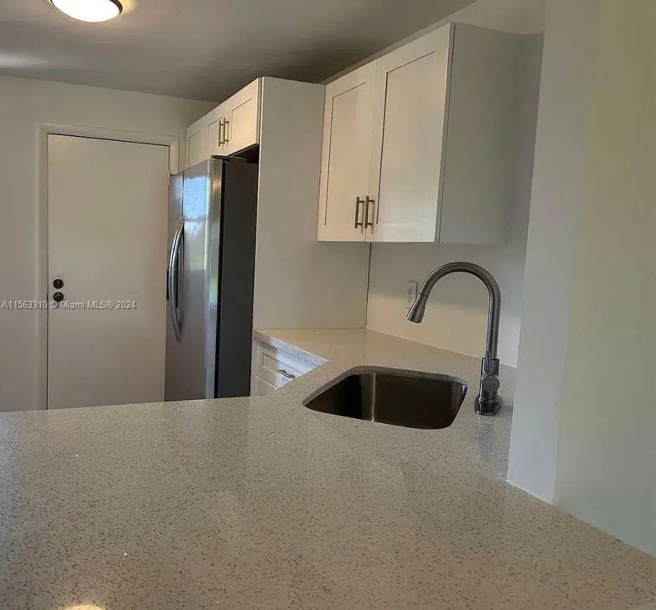 6201 N Falls Cir Dr # 304, Lauderhill FL 33319