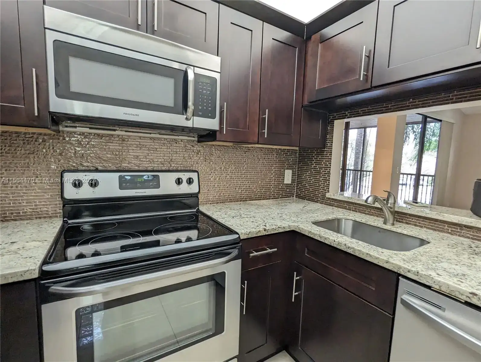 10700 NW 14th St # 142, Plantation FL 33322 photo 3