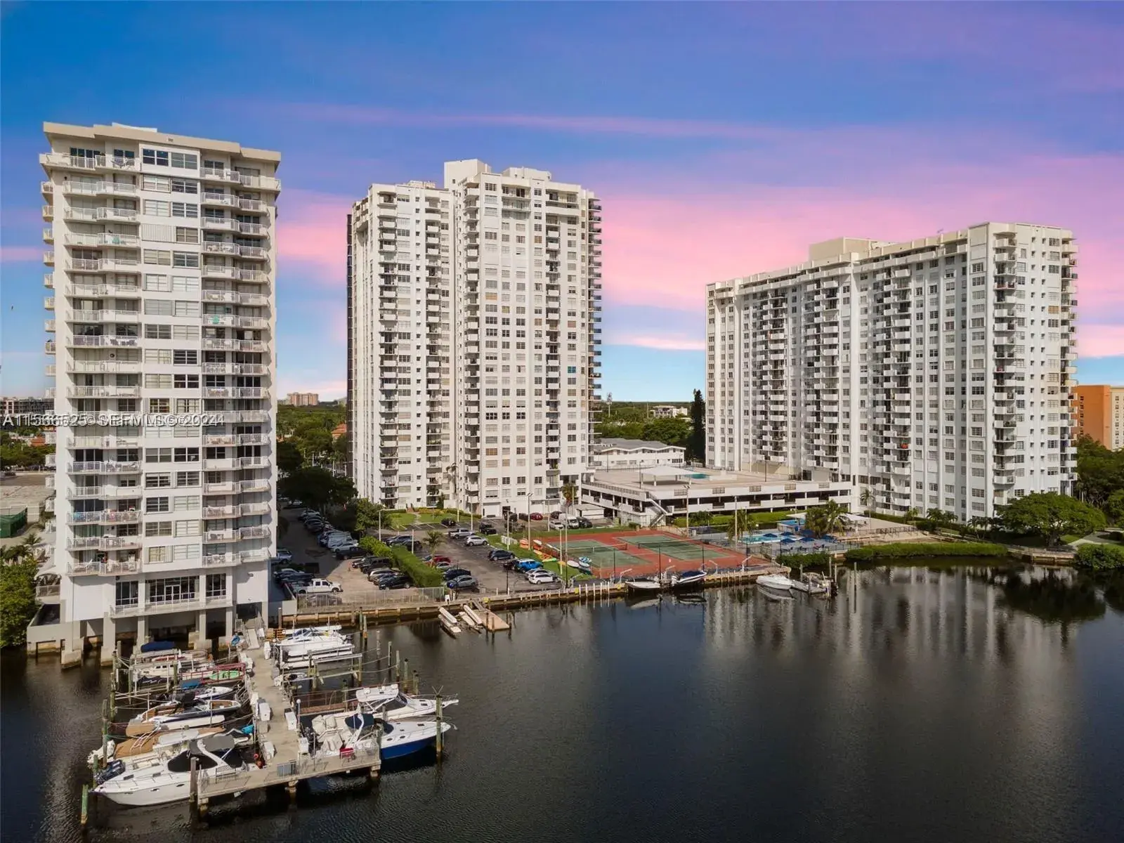 2750 NE 183rd St # 1107, Aventura FL 33160