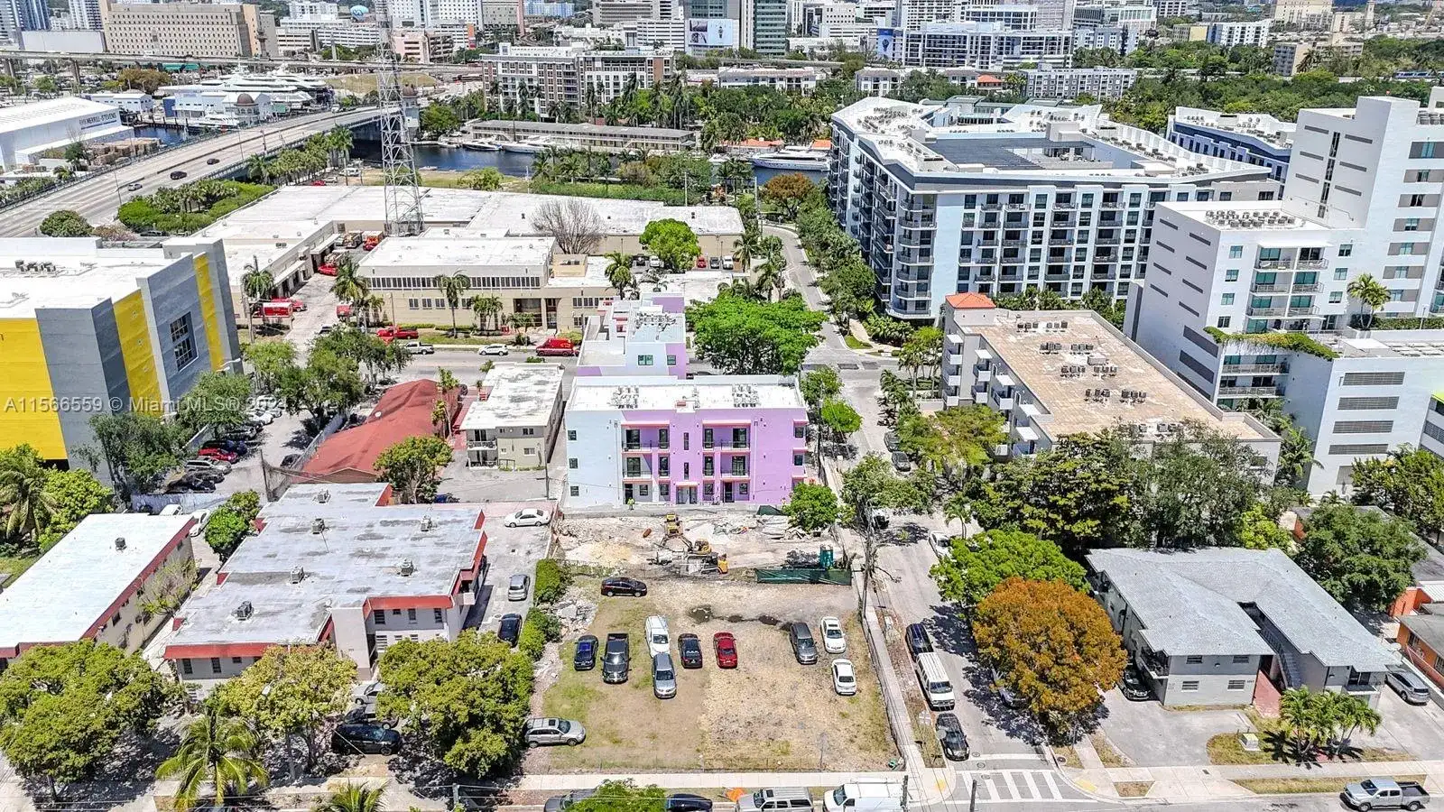 1111 NW 6th St, Miami FL 33136 photo 2