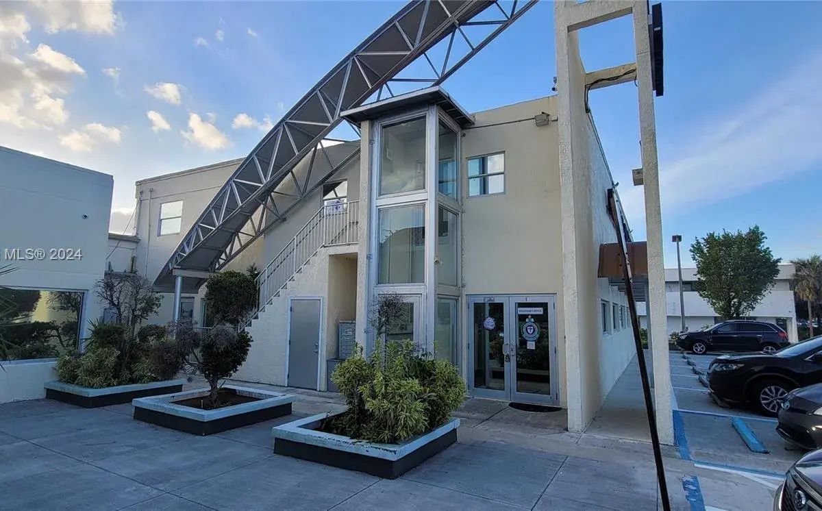 2800 N State Road 7, Margate FL 33063