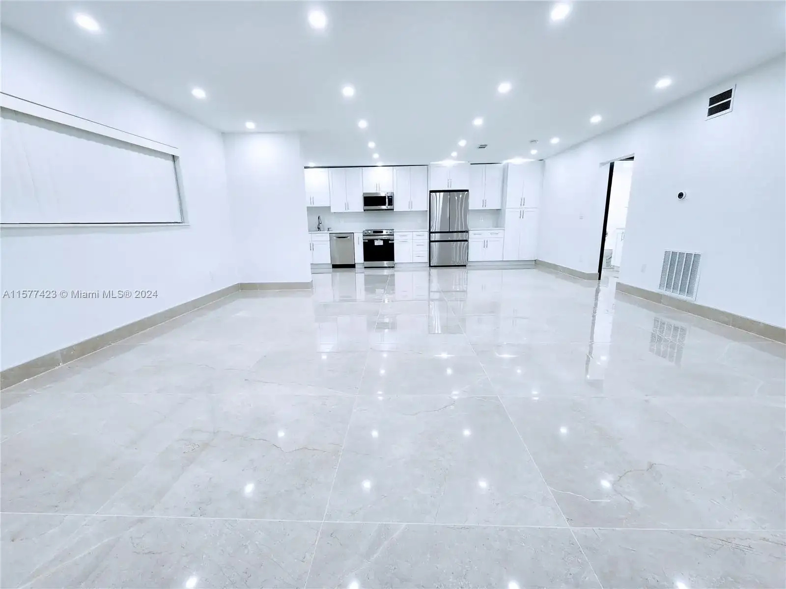 11930 NE 19th Dr # 3, North Miami FL 33181 photo 5