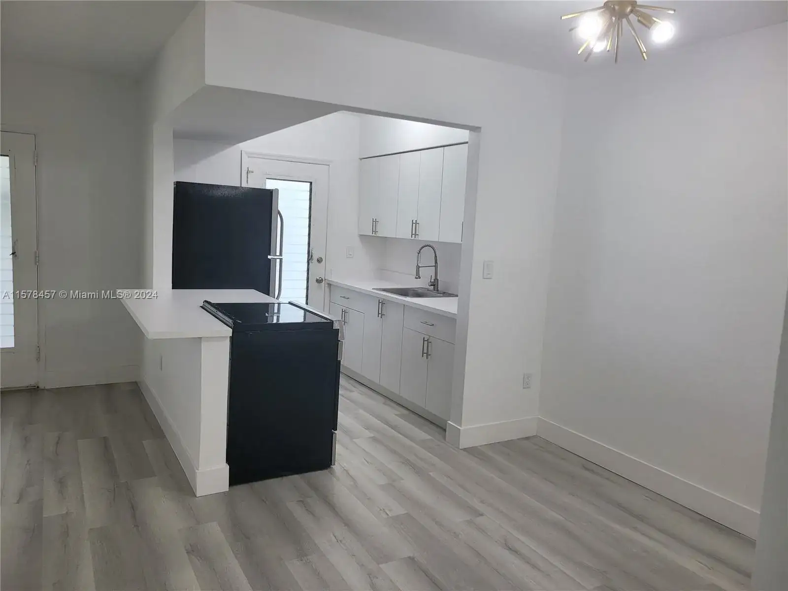 10190 E Bay Harbor Dr # 7E, Bay Harbor Islands FL 33154