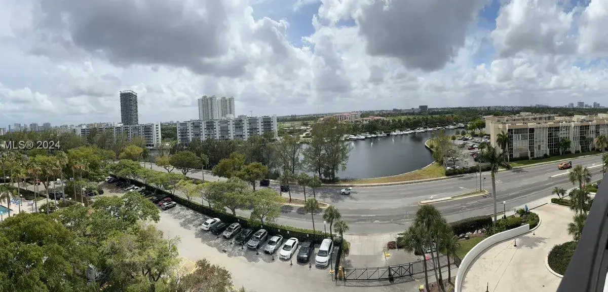 500 Three Islands Blvd # 512, Hallandale Beach FL 33009