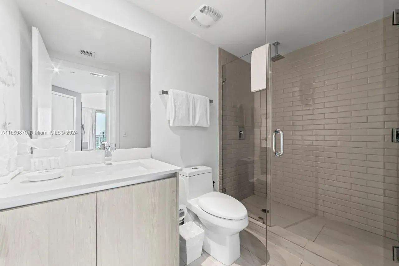 4010 S Ocean Dr # R2409, Hollywood FL 33019