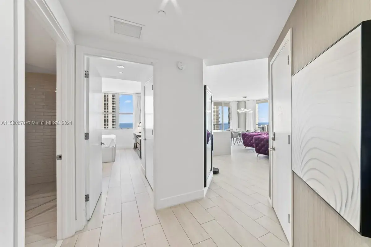 4010 S Ocean Dr # R2409, Hollywood FL 33019