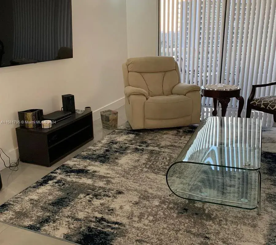 3300 NE 192nd St # 1506, Aventura FL 33180