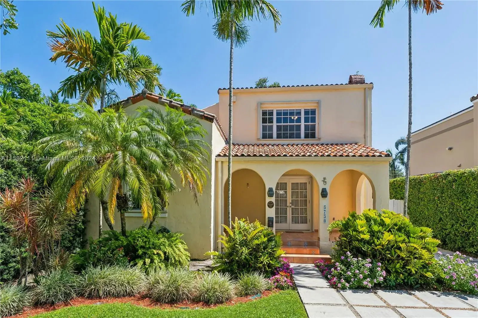 5730 SW 49th St, South Miami FL 33155 photo 3