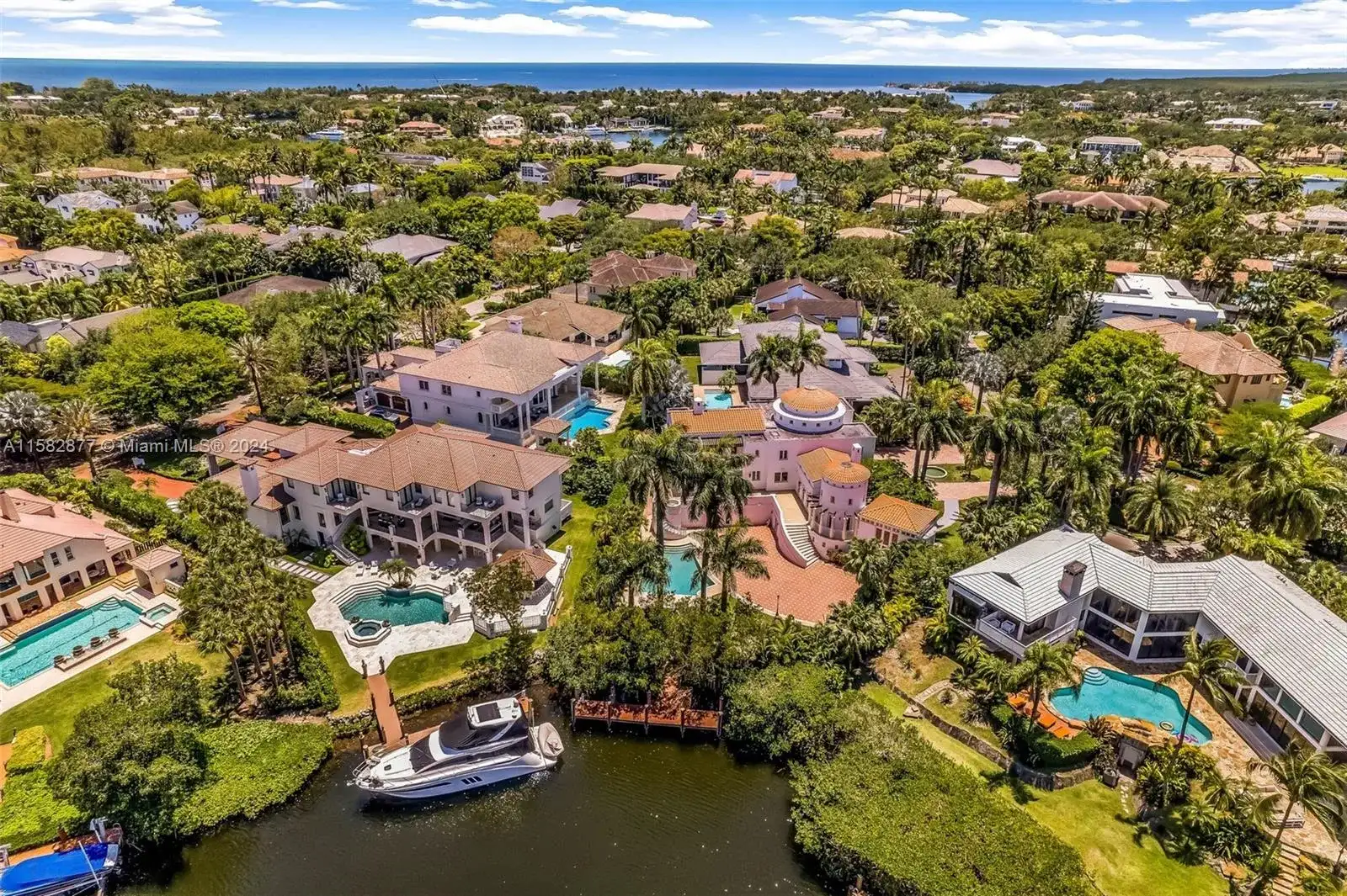 431 Costanera Rd, Coral Gables FL 33143 photo 2