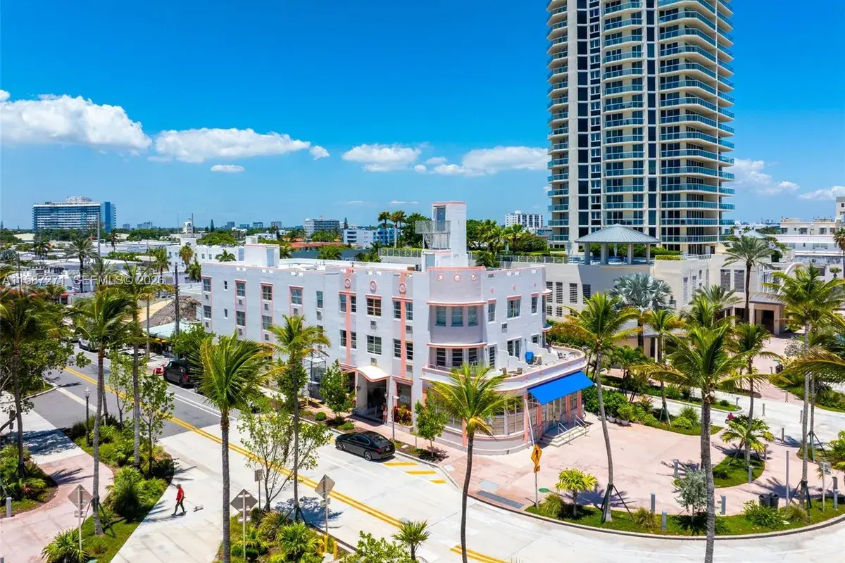 7300 Ocean Ter, Miami Beach FL 33141