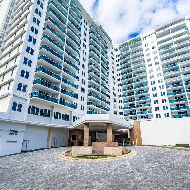 2301 Collins Ave # 325, Miami Beach FL 33139