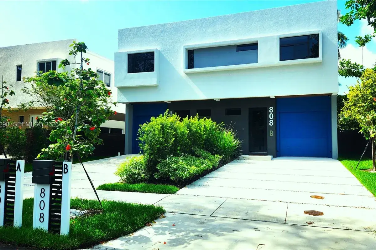 808 SW 9th St # B, Fort Lauderdale FL 33315