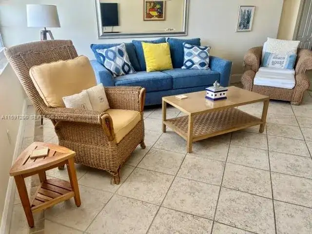 100 Lincoln Rd # 1434, Miami Beach FL 33139 photo 3