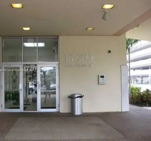 1720 Harrison St # 8C, Hollywood FL 33020 photo 2