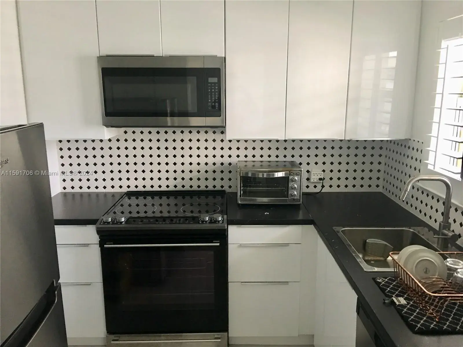 1610 Lenox Ave # 416, Miami Beach FL 33139