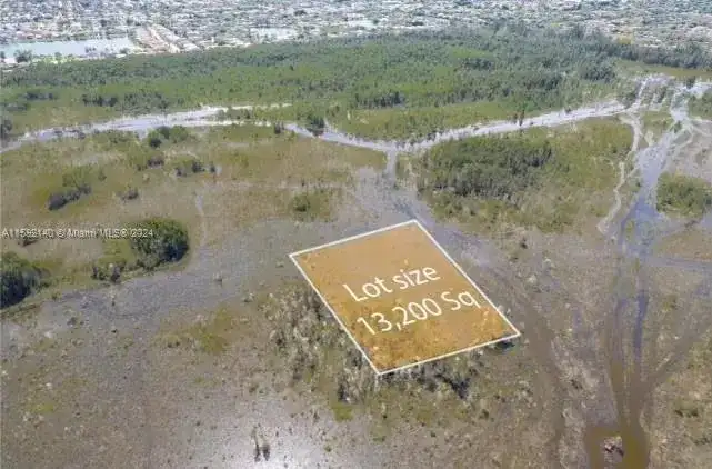 36xx SW 159th Court, Miami FL 33185 photo 3