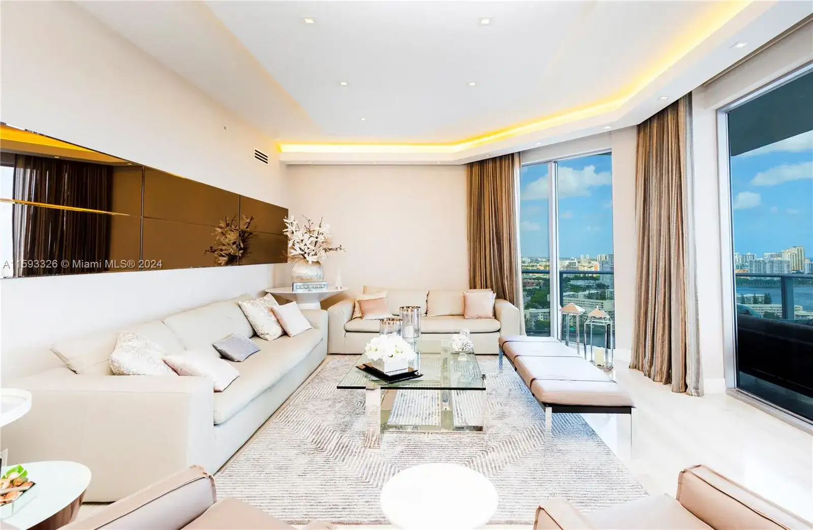 17301 Biscayne Blvd # 10, North Miami Beach FL 33160 photo 3