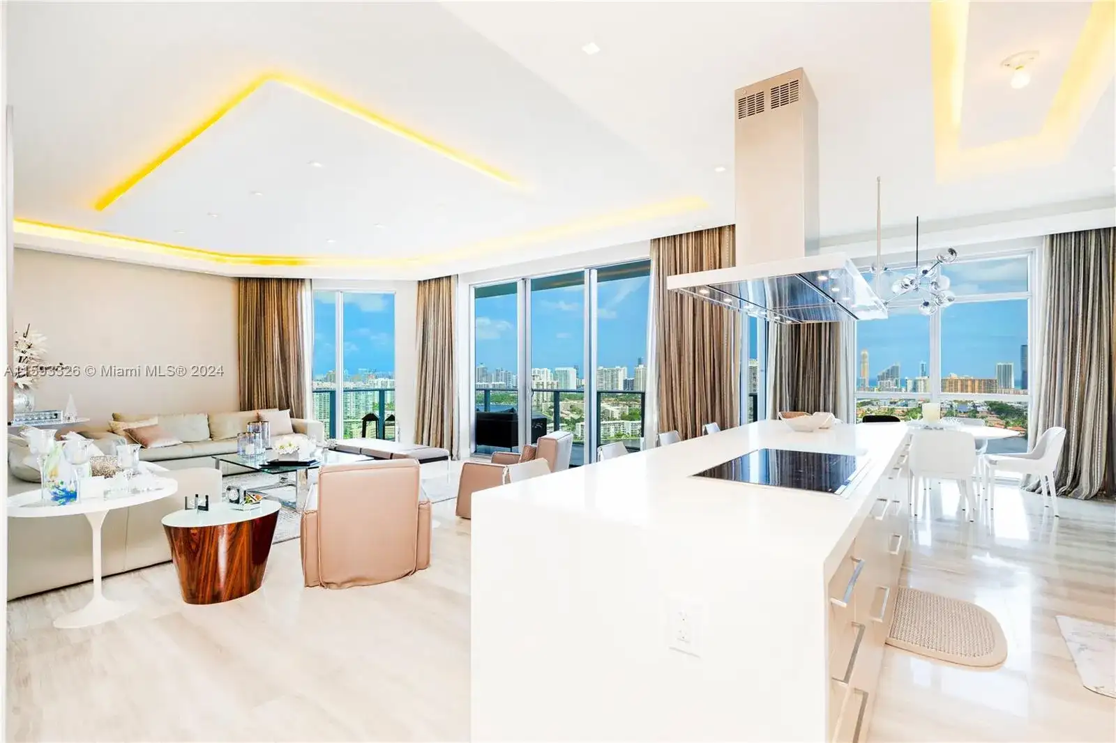 17301 Biscayne Blvd # 10, North Miami Beach FL 33160 photo 4