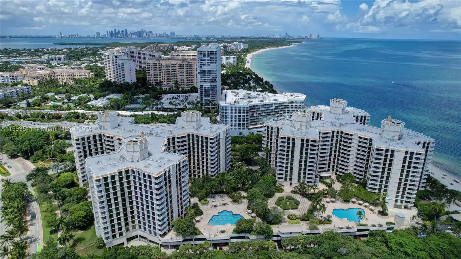 1121 Crandon Blvd # D1201, Key Biscayne FL 33149