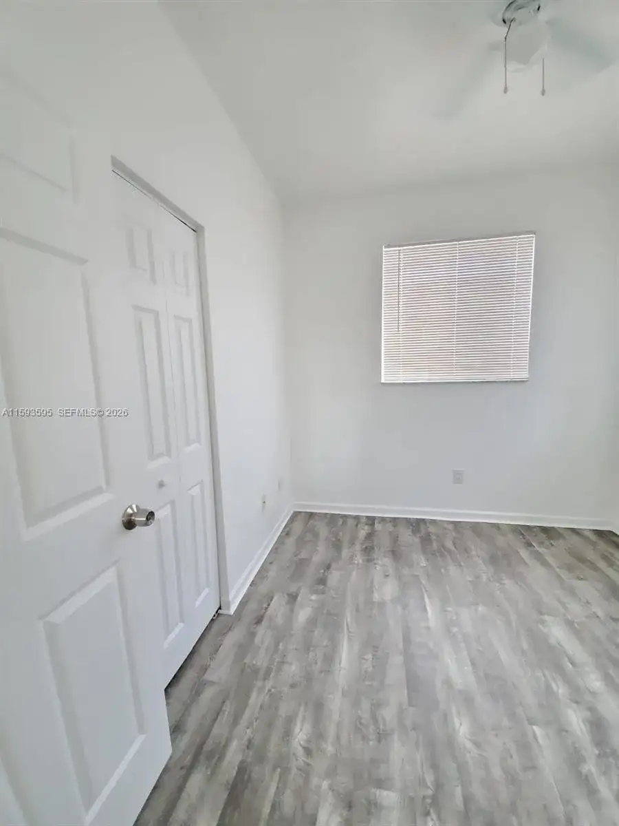 1945 Marsh Harbor Dr # 1945, Riviera Beach FL 33404 photo 2