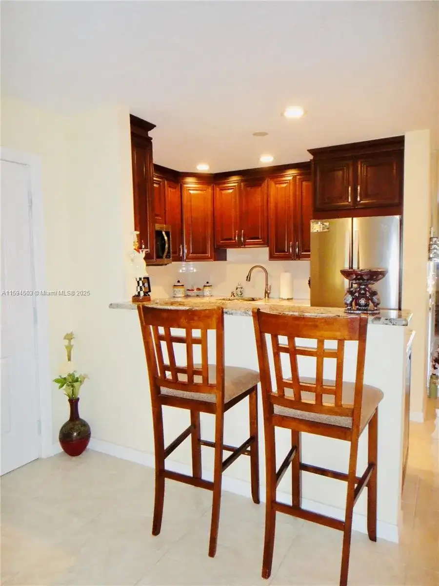 1102 Duncan Cir # 104, Palm Beach Gardens FL 33418 photo 3