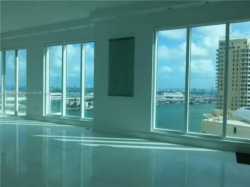 900 Brickell Key Blvd # 2803, Miami FL 33131 photo 5