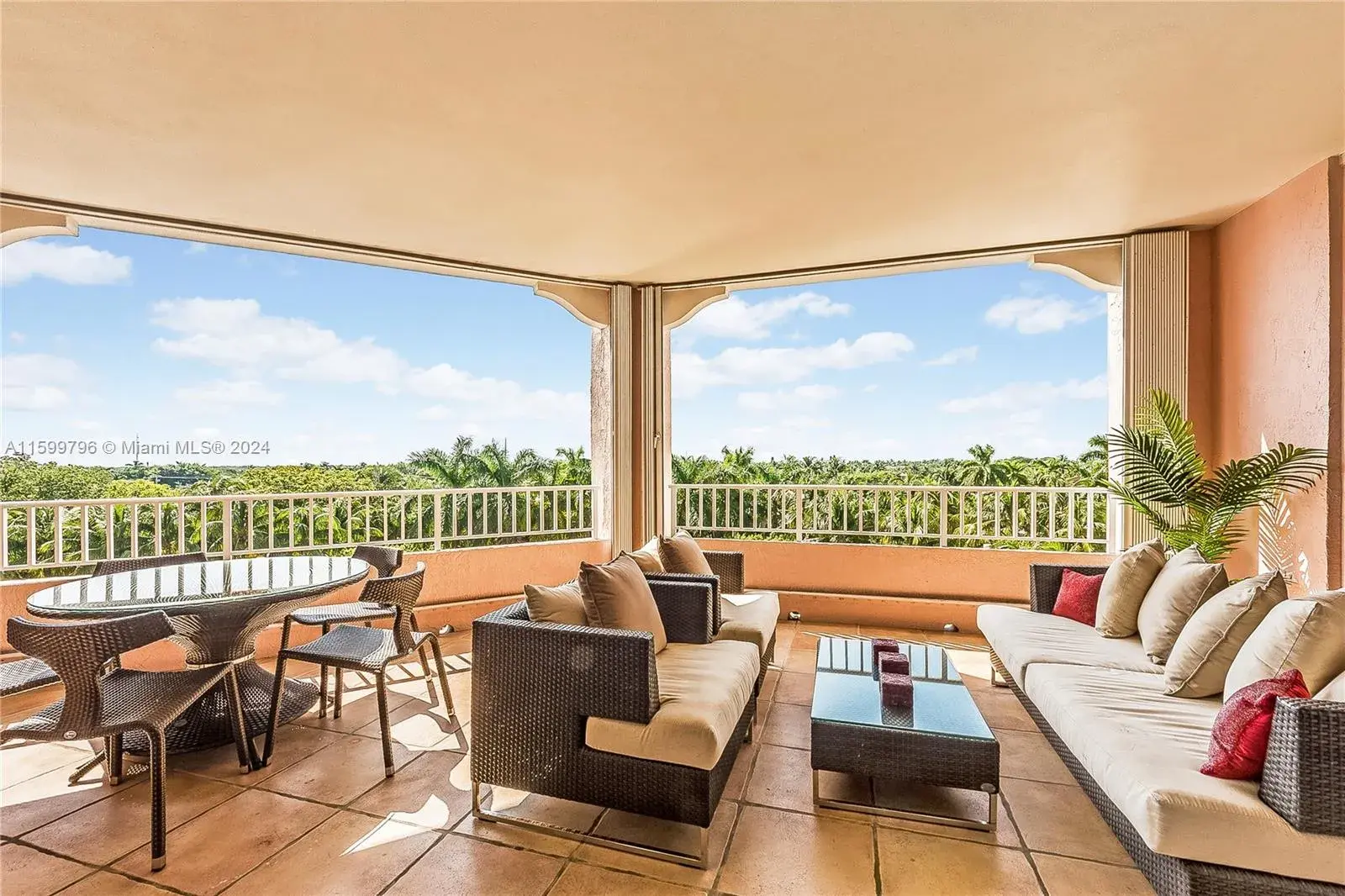 747 Crandon Blvd, Key Biscayne FL 33149