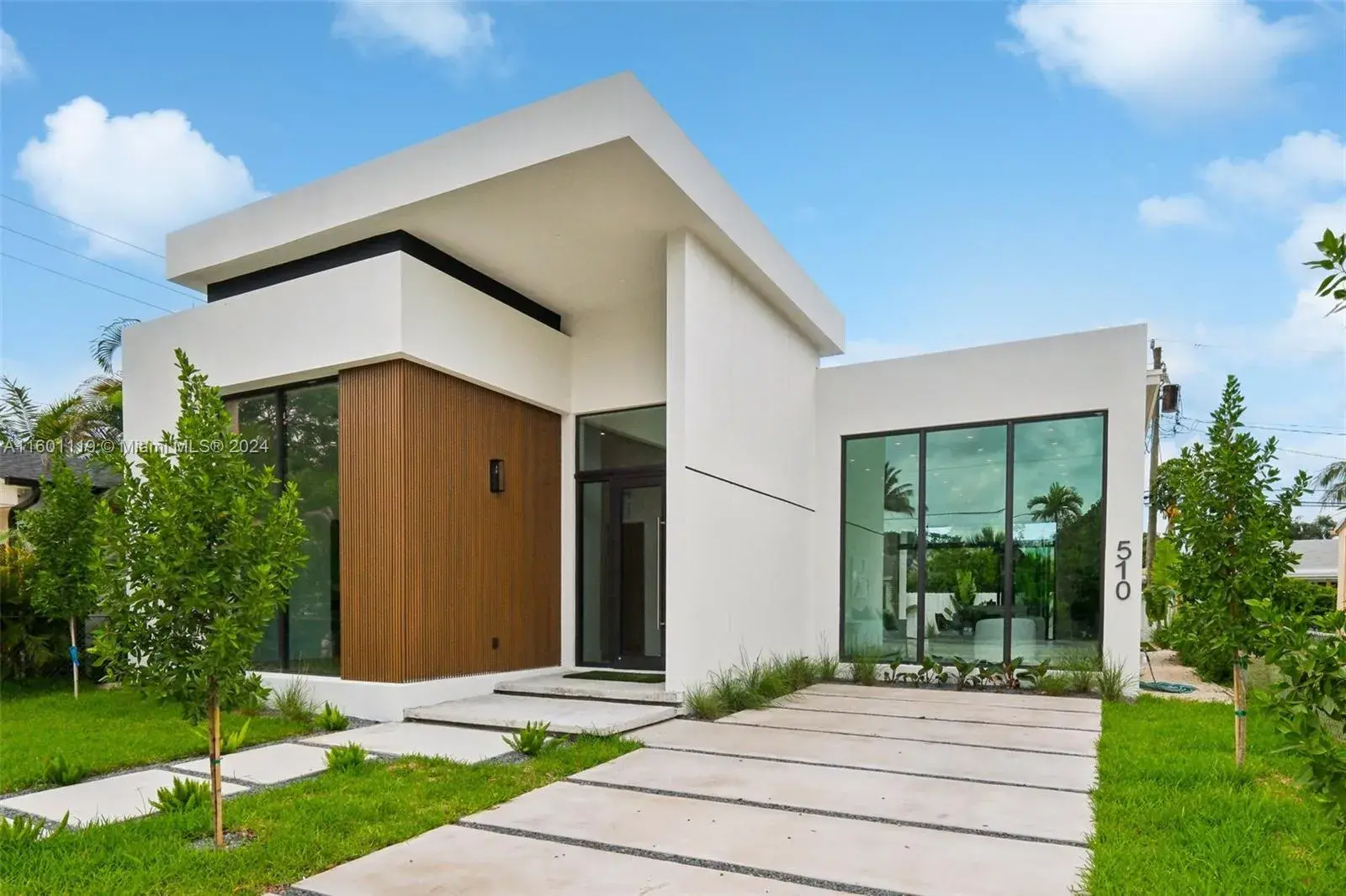 510 NW 50th St, Miami FL 33127
