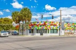 400 E 41st St, Hialeah FL 33013 photo 2