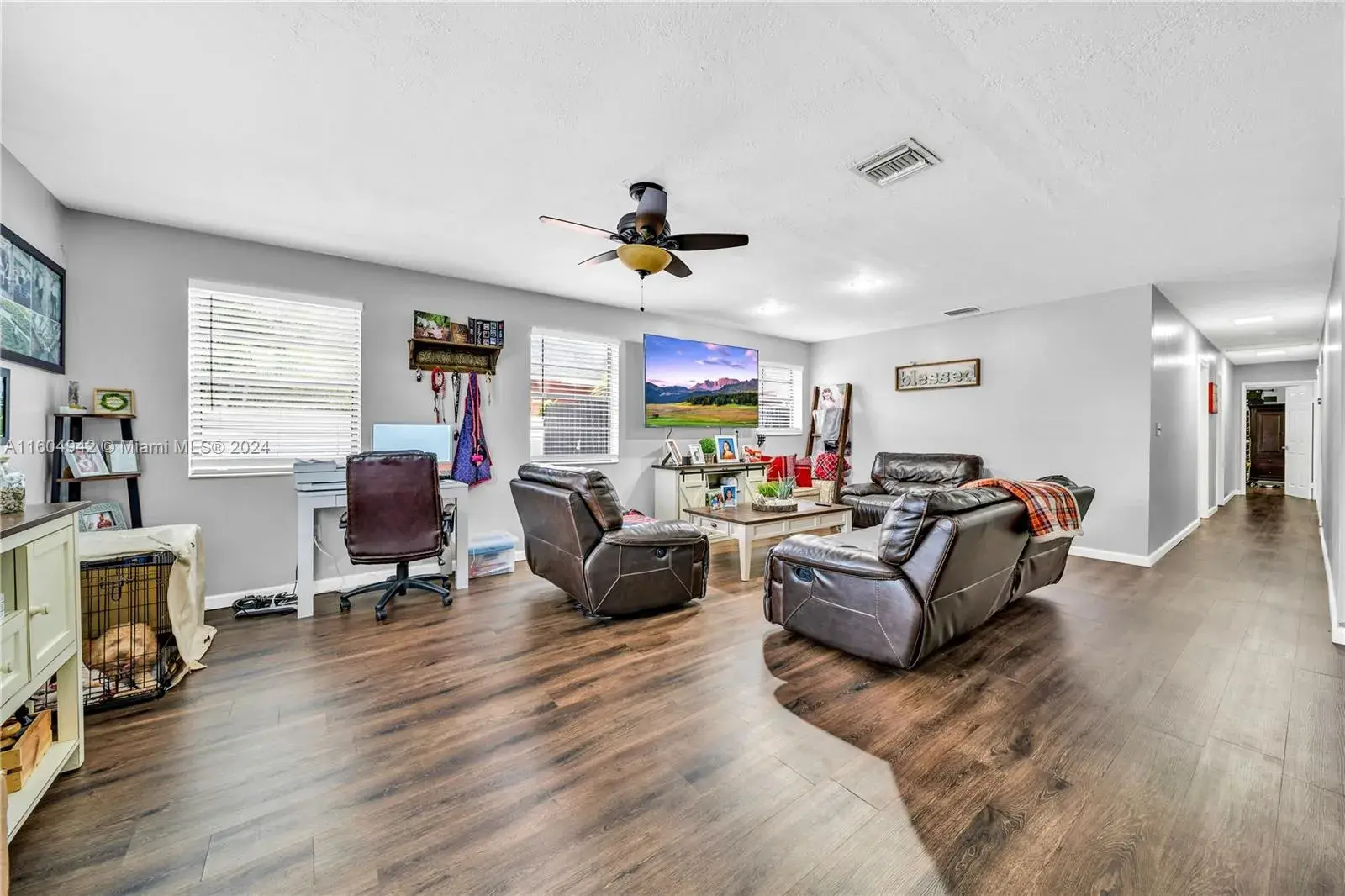 875 E 29th St, Hialeah FL 33013