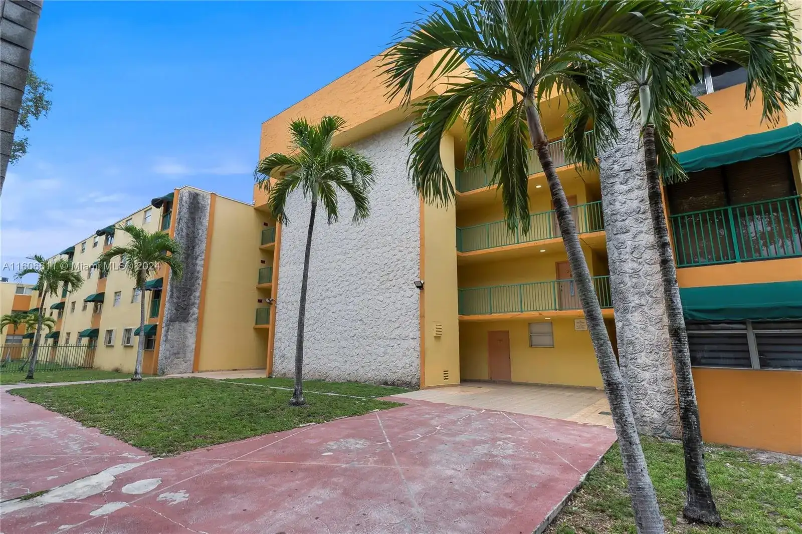 666 W 81st St # 226, Hialeah FL 33014 photo 4