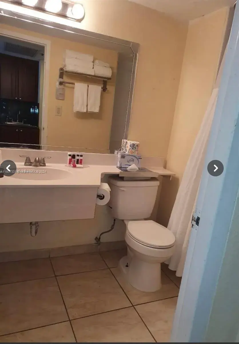 19201 Collins AveAVAILNOW # 428, Sunny Isles Beach FL 33160