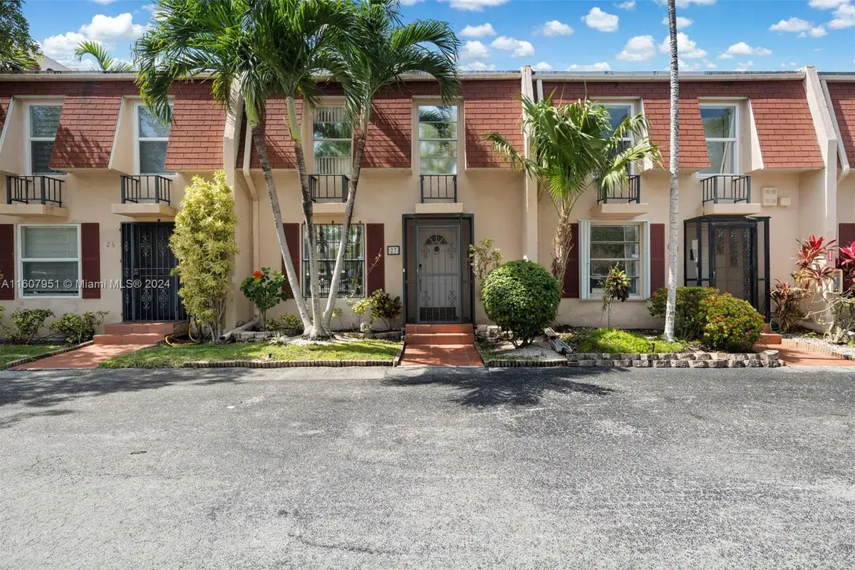 1001 Three Islands Blvd, Hallandale Beach FL 33009