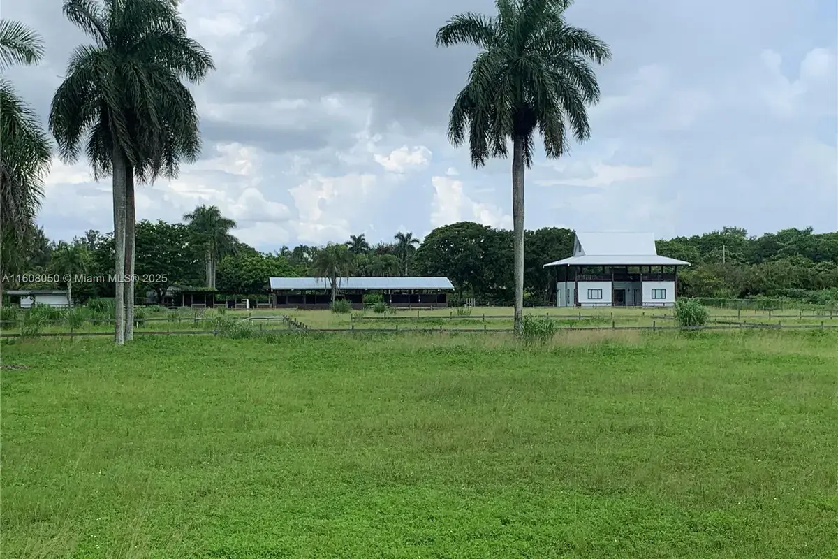 22750 SW 154th ave, Miami FL 33170