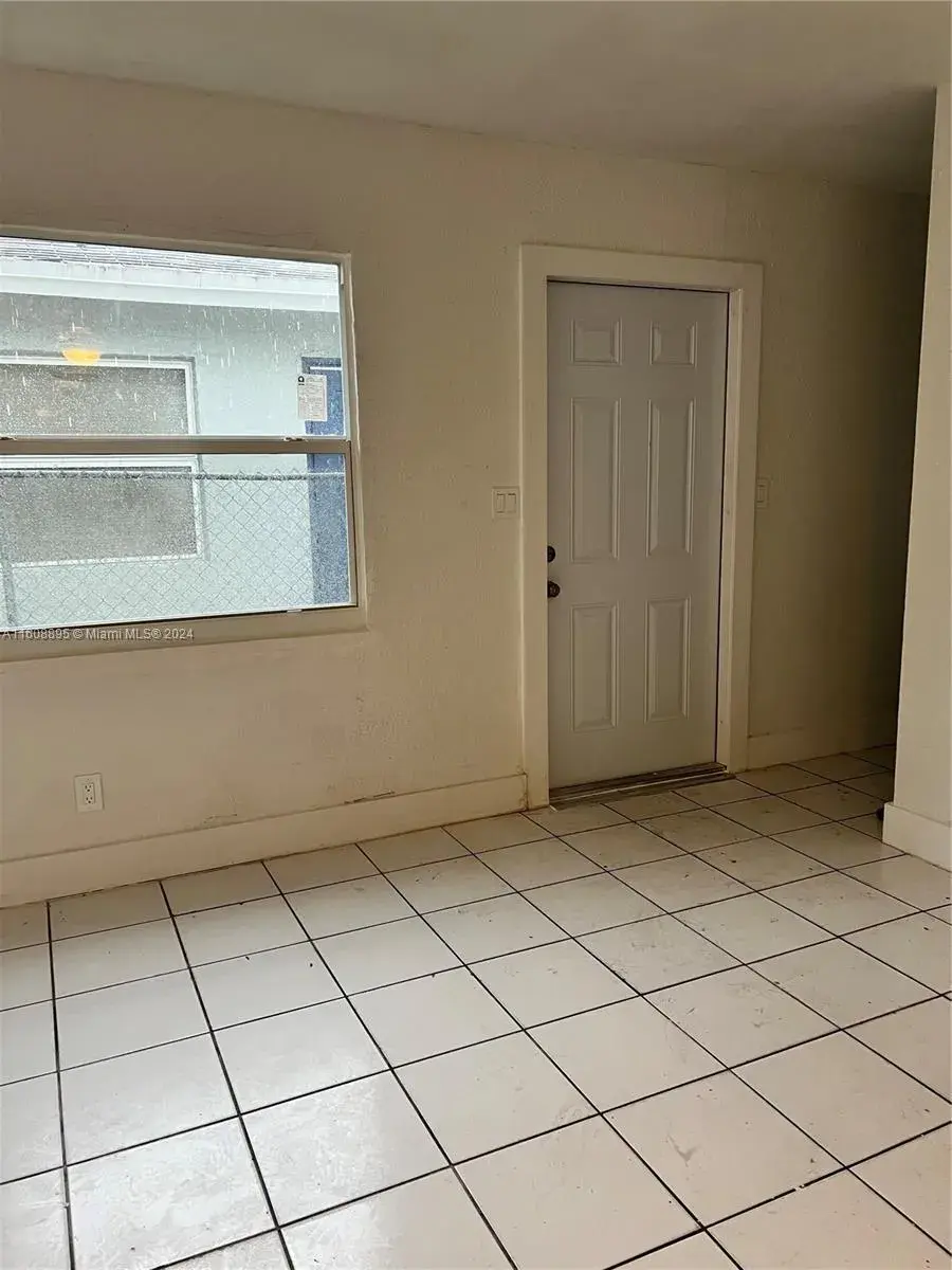 1016 NW 6th Ave # 2, Fort Lauderdale FL 33311