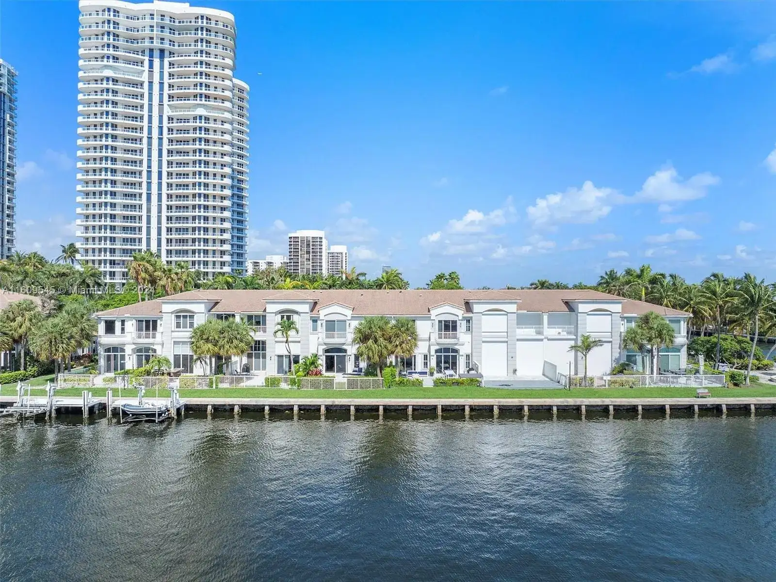 21301 NE 38th Ave # 58, Aventura FL 33180 photo 2