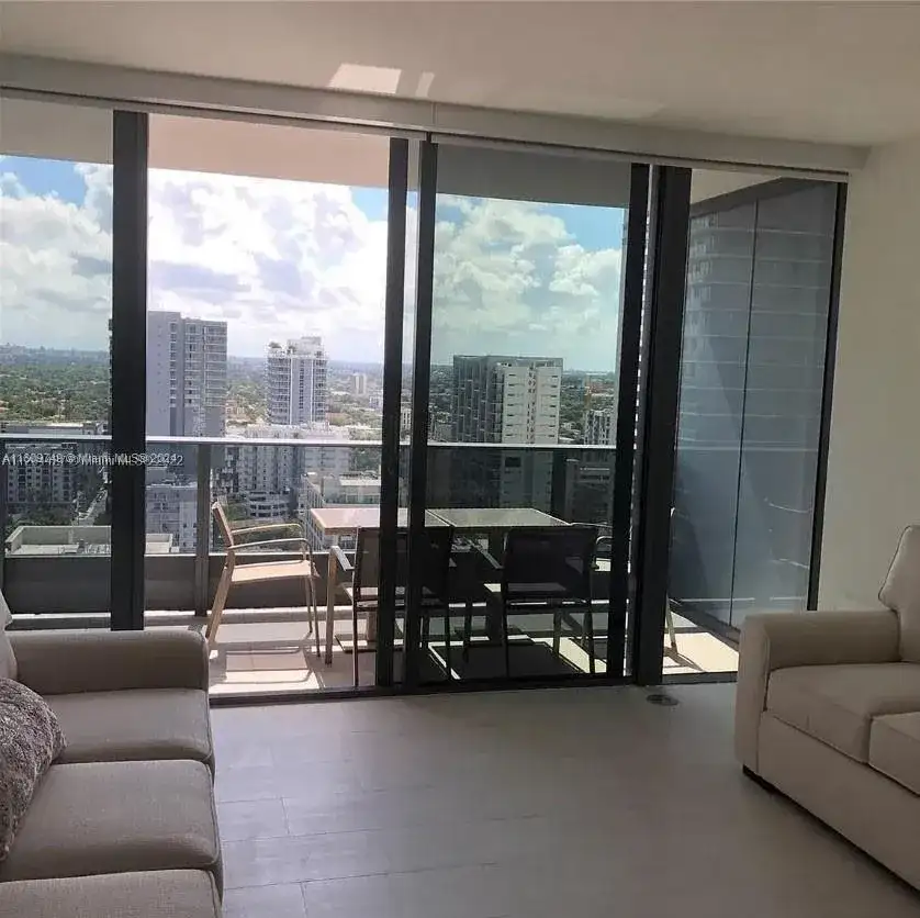 1000 Brickell Plz # 2404, Miami FL 33131 photo 2
