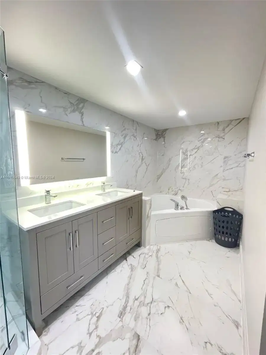 16699 Collins Ave # 1201, Sunny Isles Beach FL 33160 photo 5