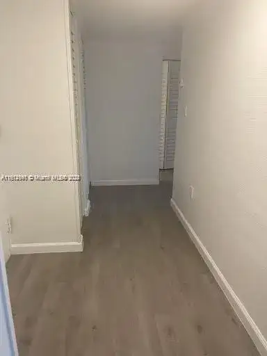 17890 W Dixie Hwy 601 Hwy # 601, North Miami Beach FL 33160 photo 4